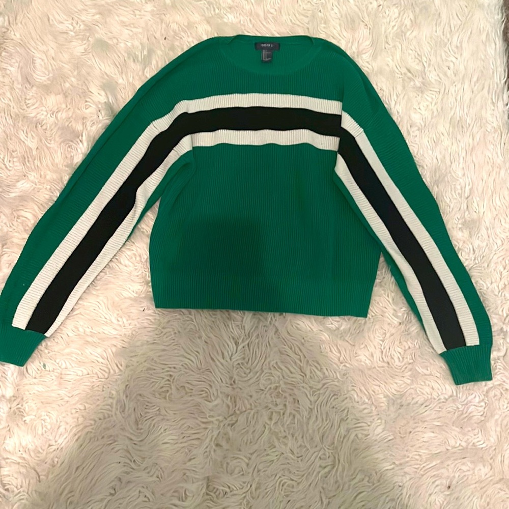 Forever, 21 women’s green  stripe sweater